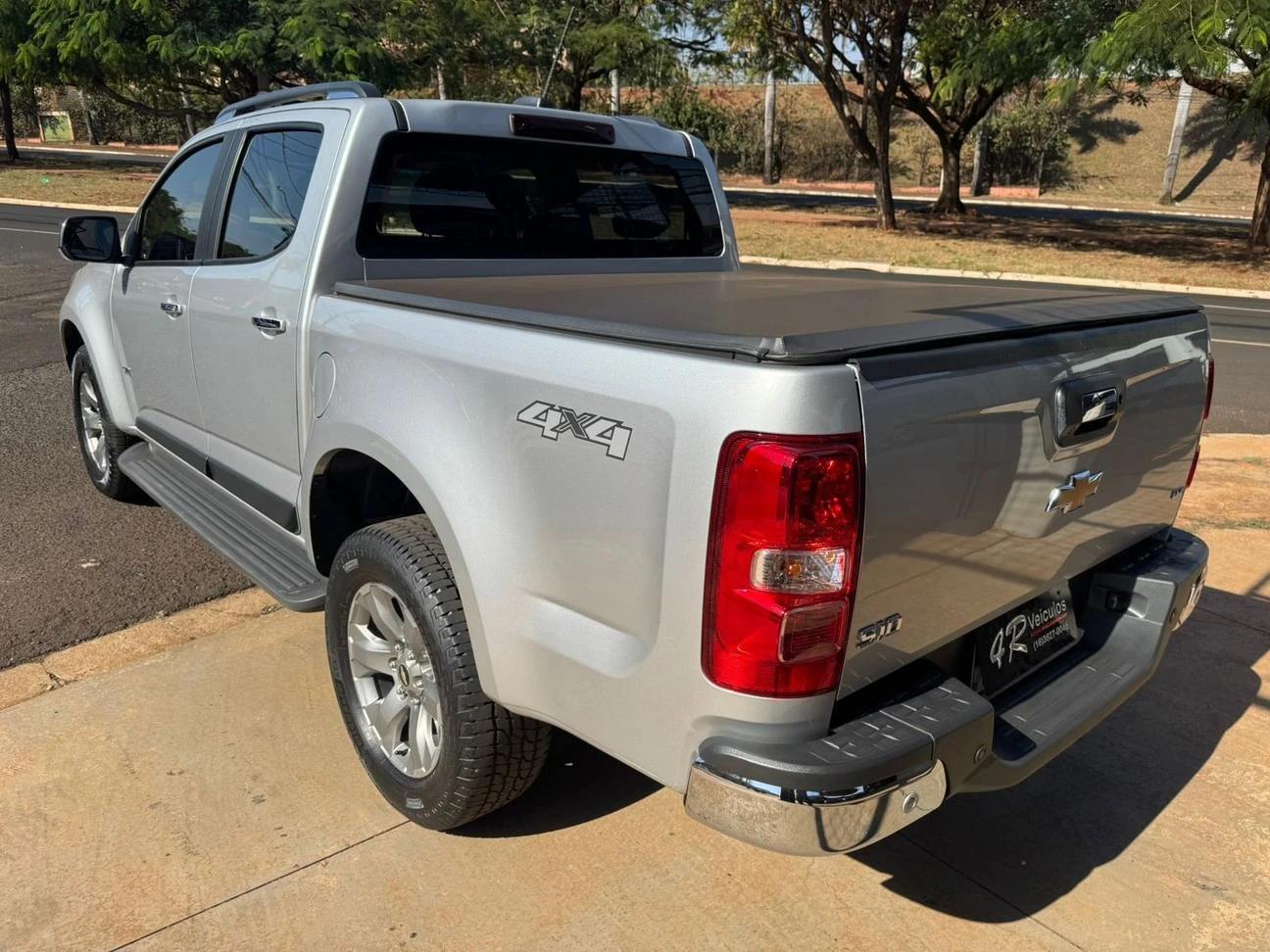 CHEVROLET S10