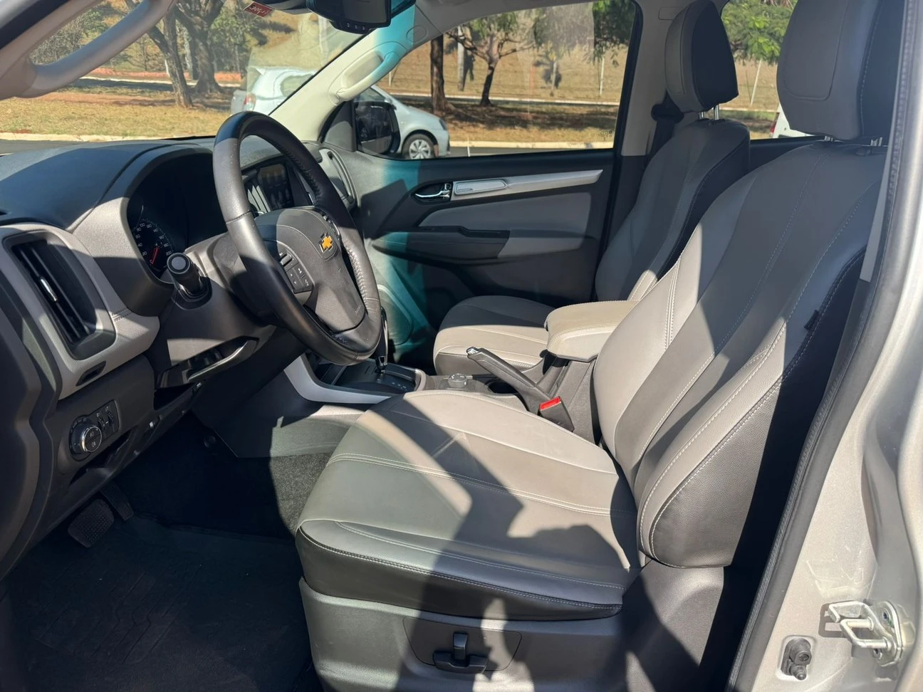 CHEVROLET S10