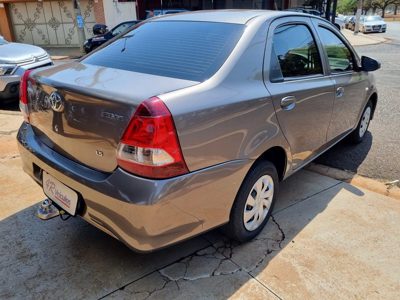 TOYOTA ETIOS
