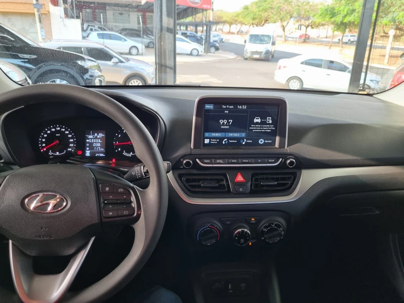 HYUNDAI HB20