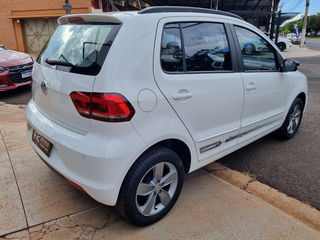VOLKSWAGEN FOX
