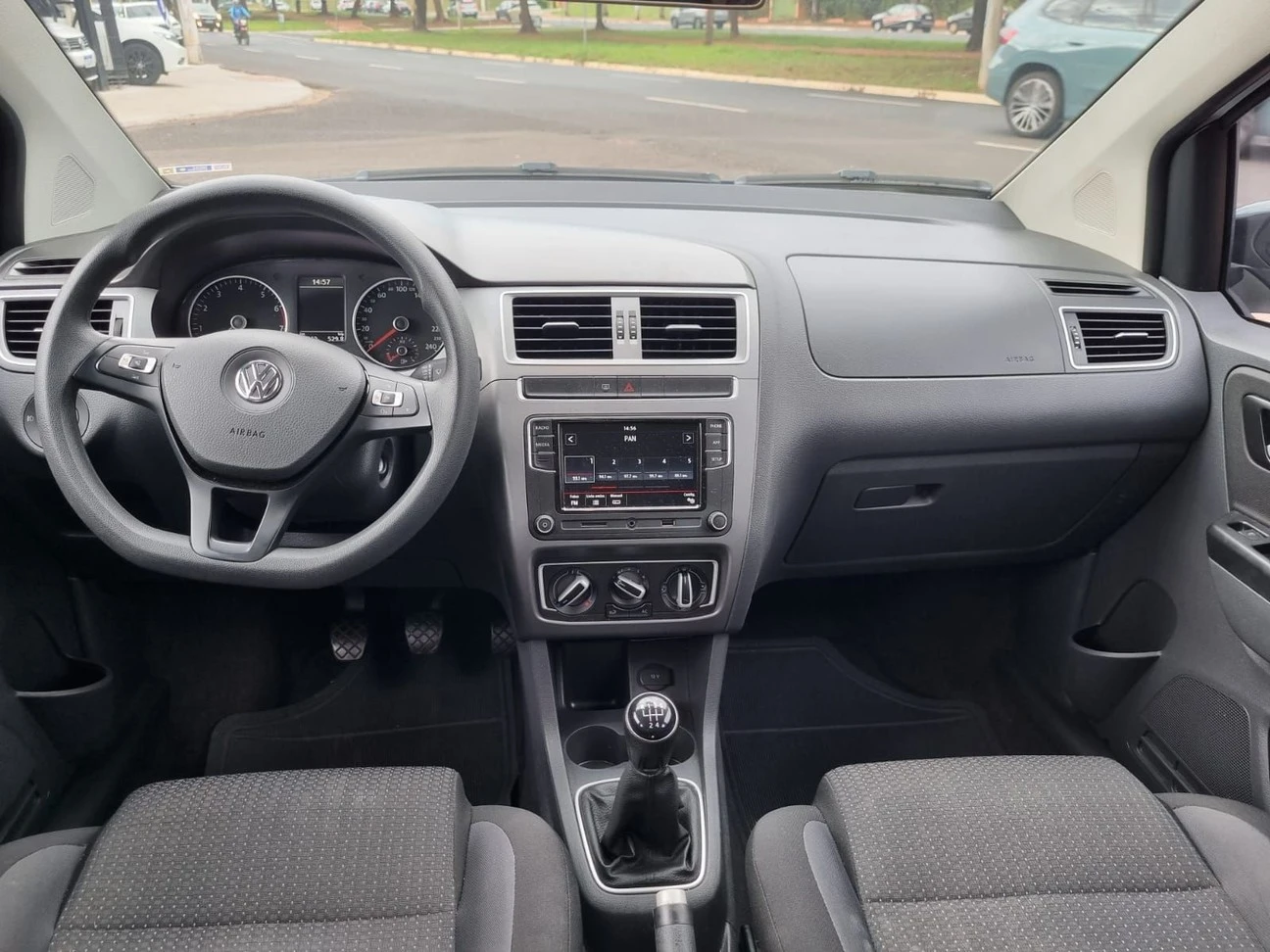 VOLKSWAGEN FOX