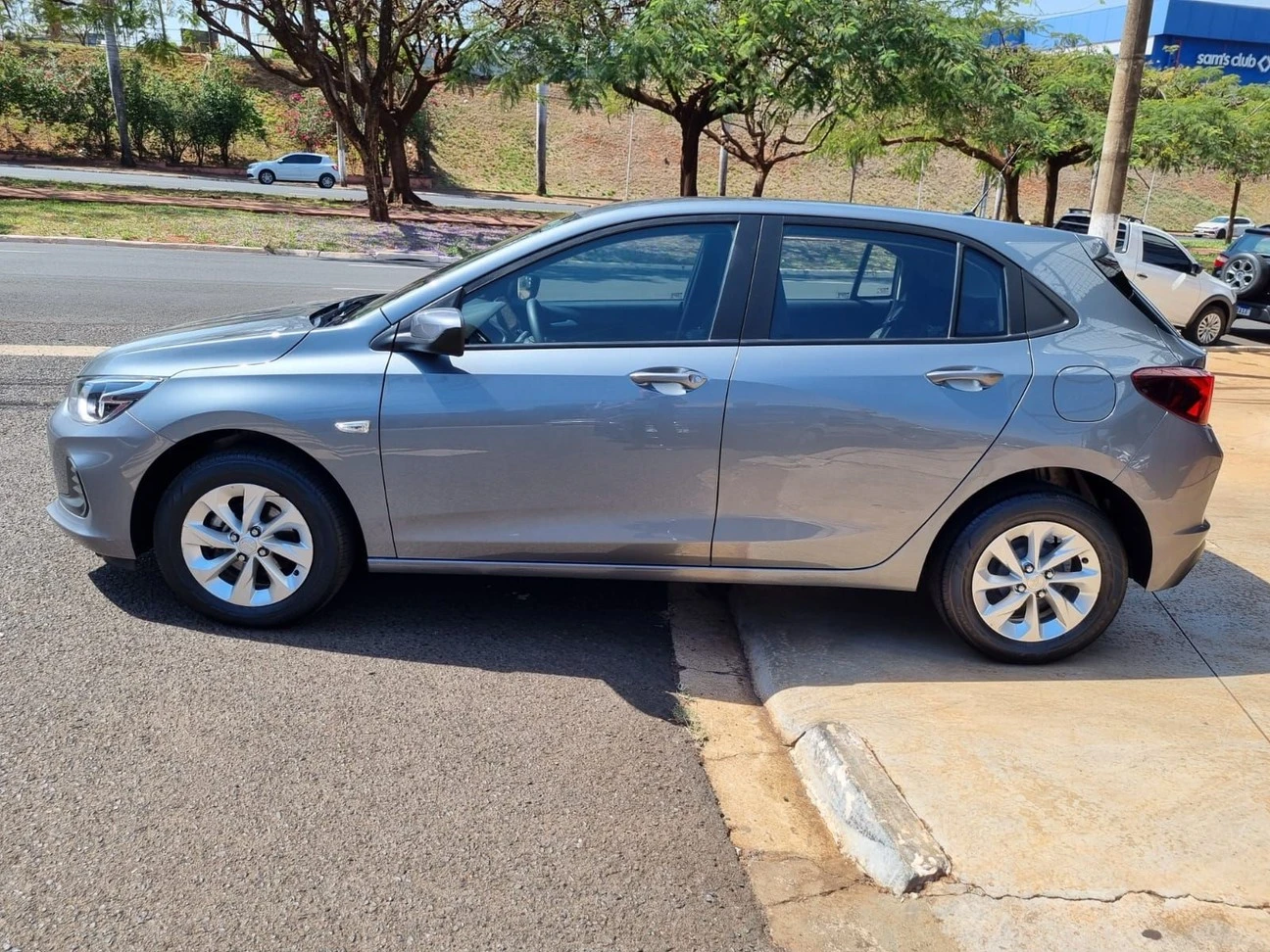 CHEVROLET ONIX