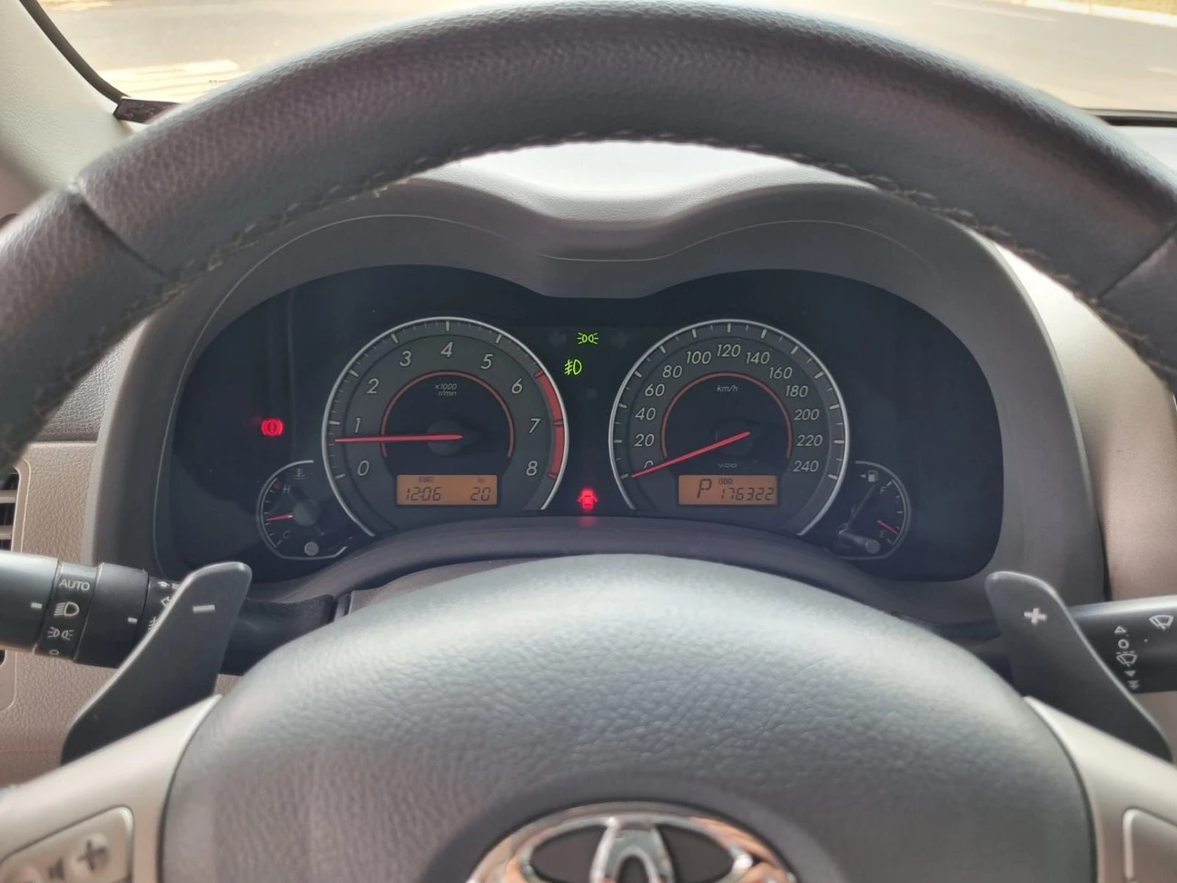 TOYOTA COROLLA