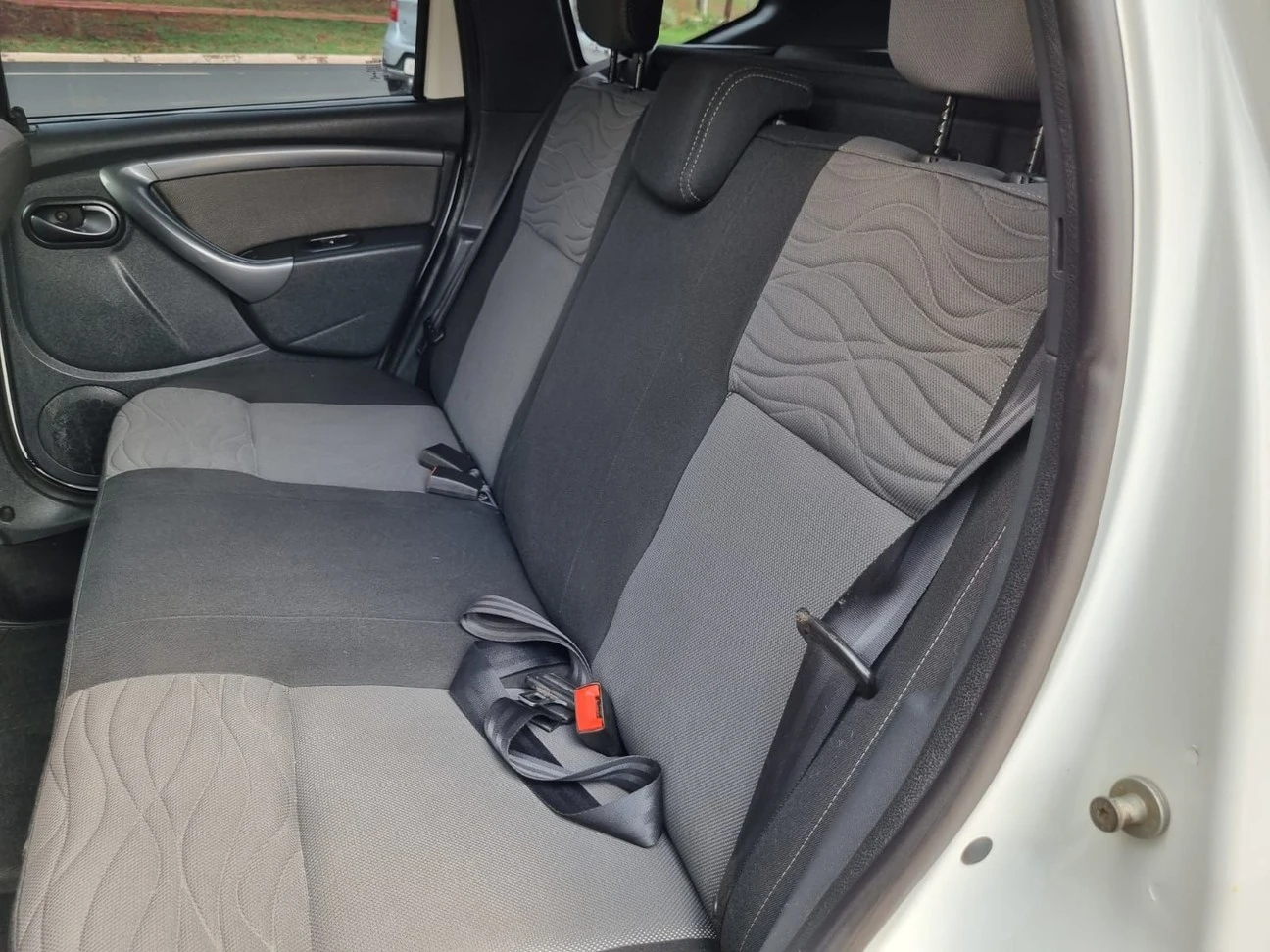 RENAULT DUSTER