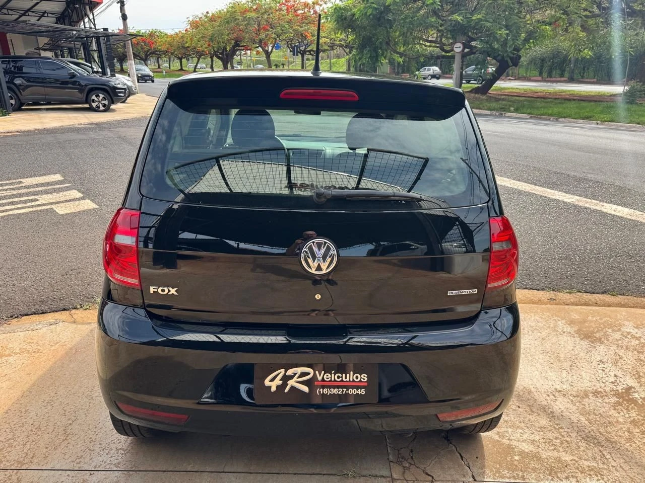 VOLKSWAGEN FOX