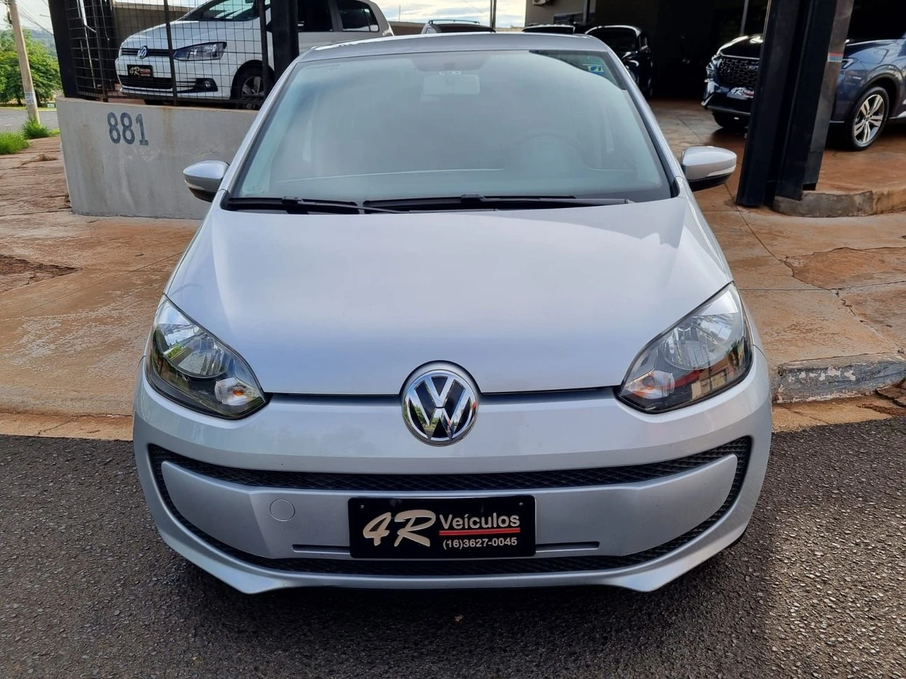 VOLKSWAGEN UP
