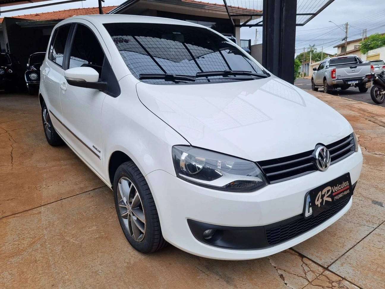 VOLKSWAGEN FOX