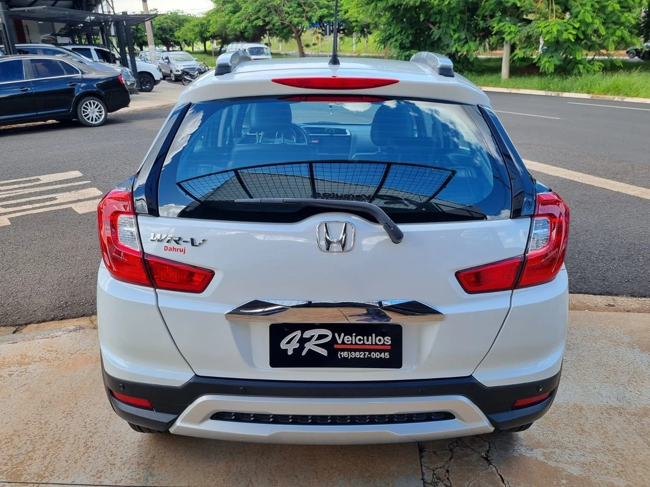 HONDA WR-V