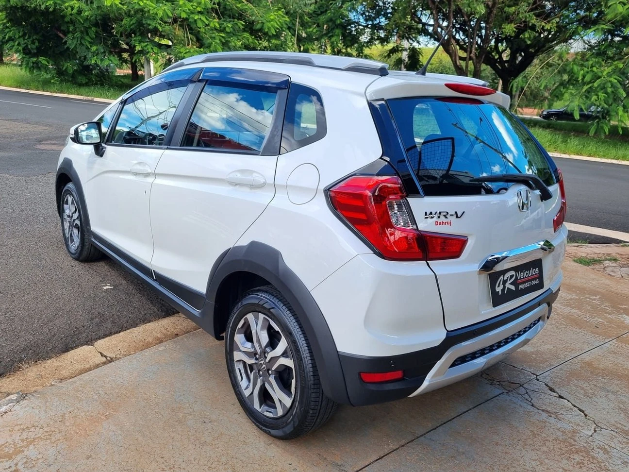 HONDA WR-V