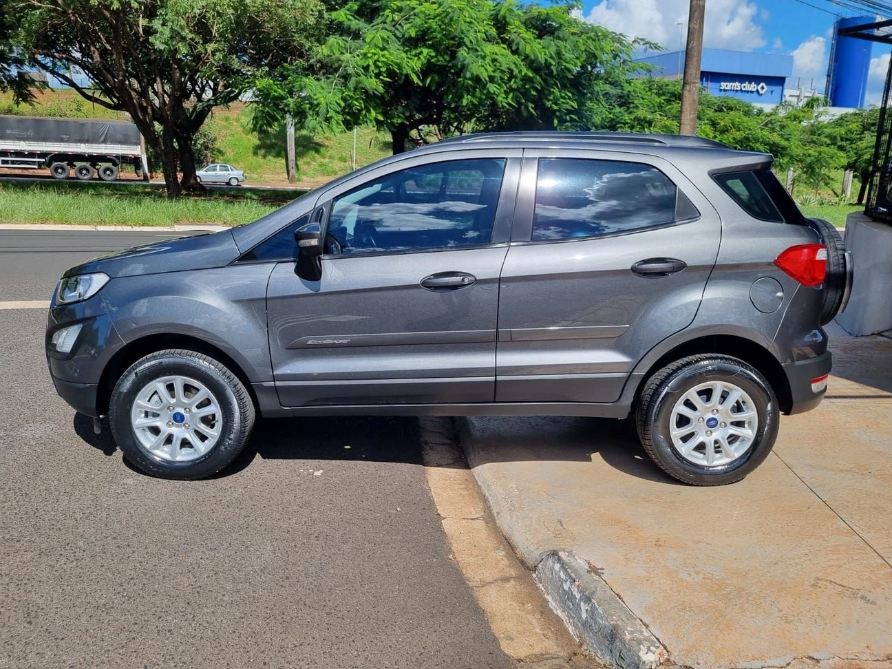 FORD ECOSPORT