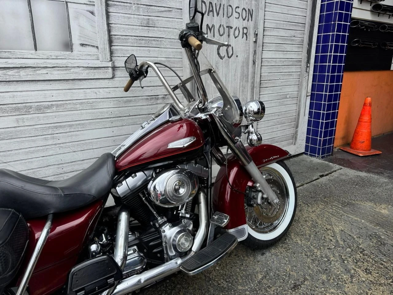 ROAD KING CLASSIC 