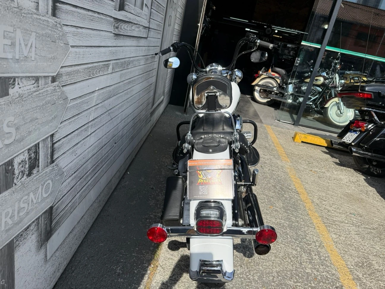 HARLEY-DAVIDSON SOFTAIL HERITAGE CLASSIC