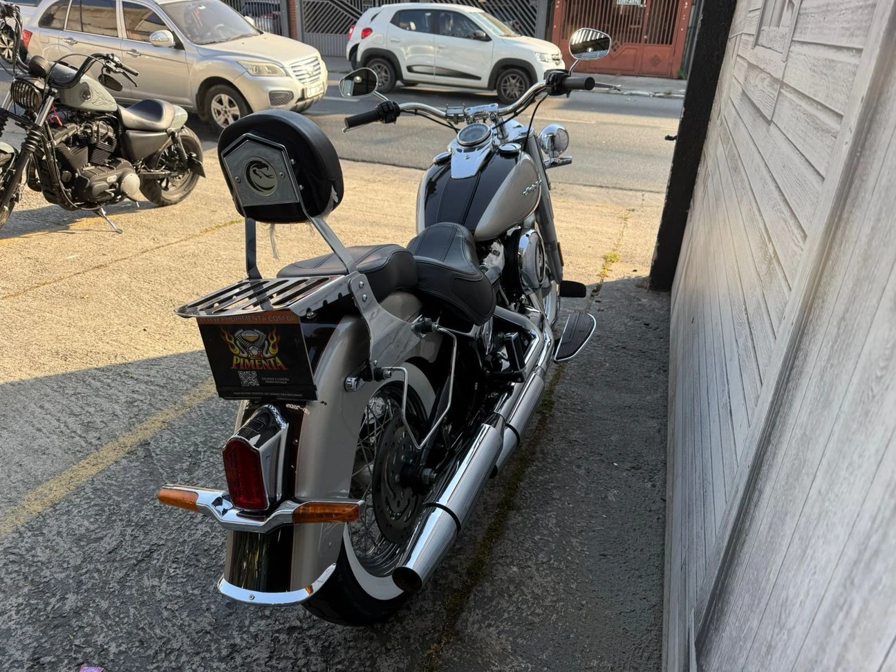 HARLEY-DAVIDSON SOFTAIL DELUXE
