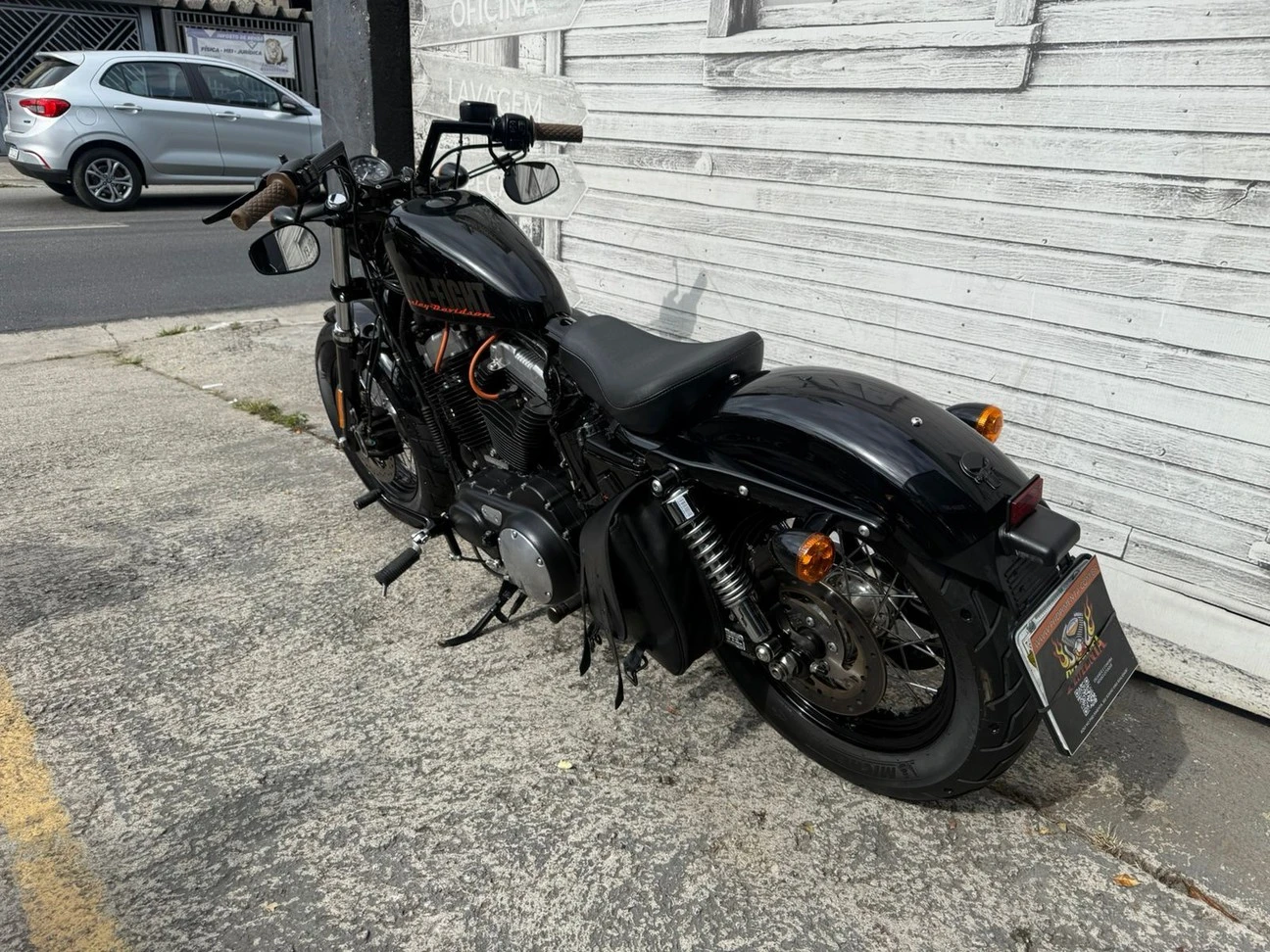 HARLEY-DAVIDSON FORTY-EIGHT
