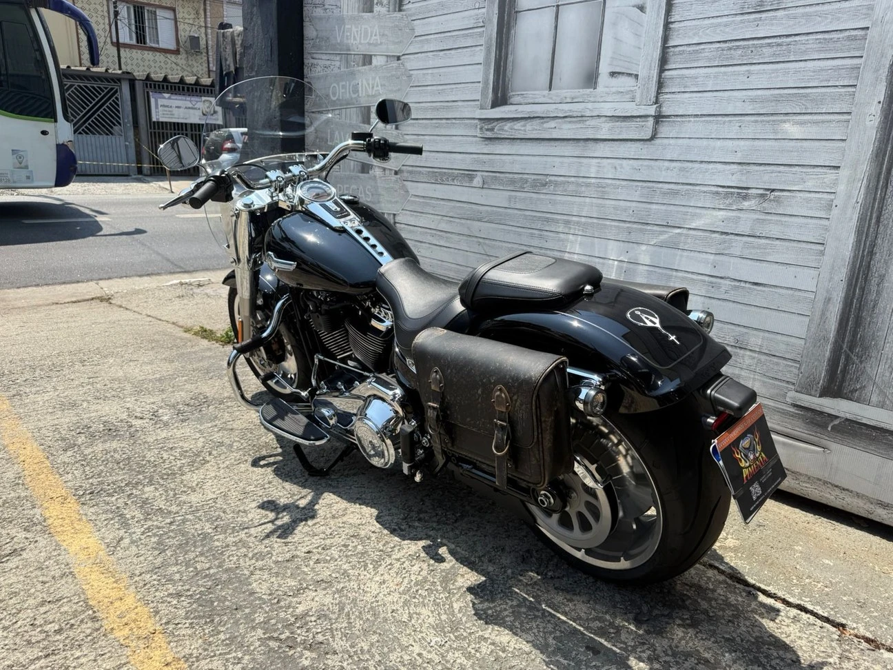 HARLEY-DAVIDSON SOFTAIL FAT BOB 114