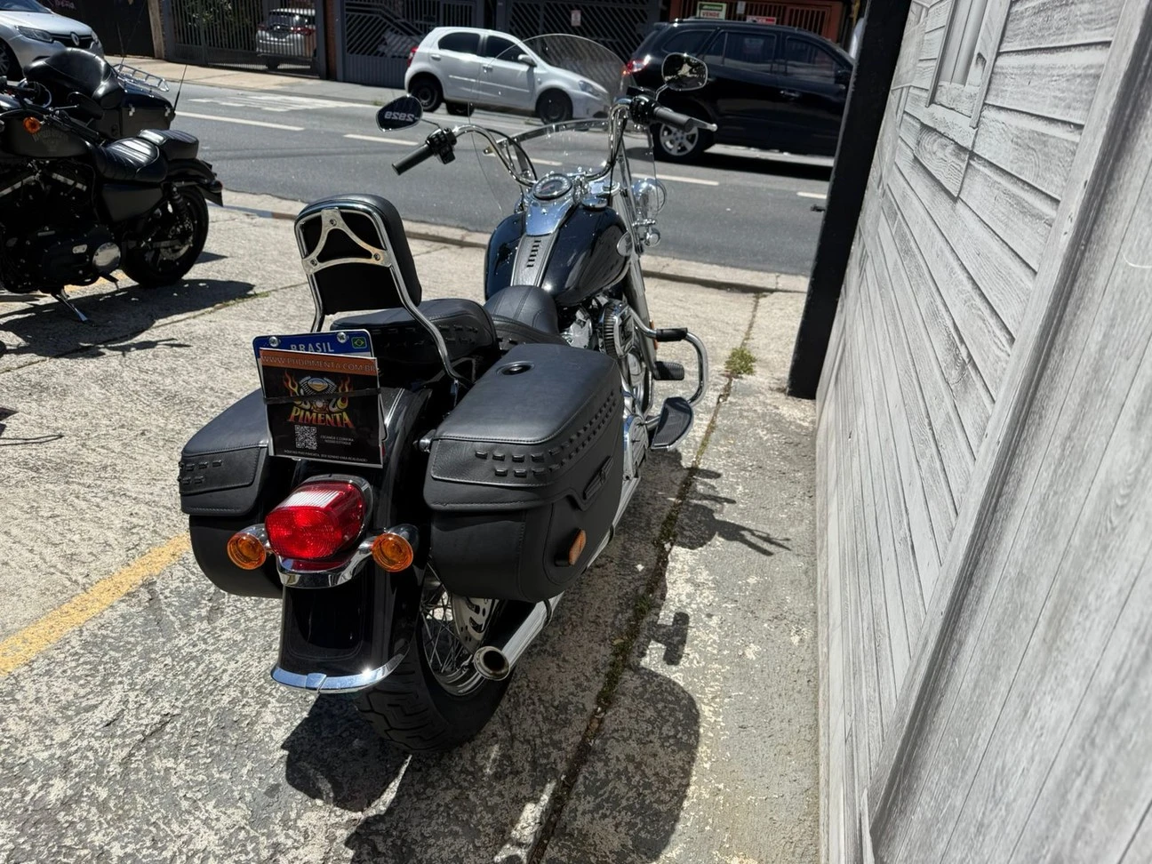 HARLEY-DAVIDSON SOFTAIL HERITAGE CLASSIC 114