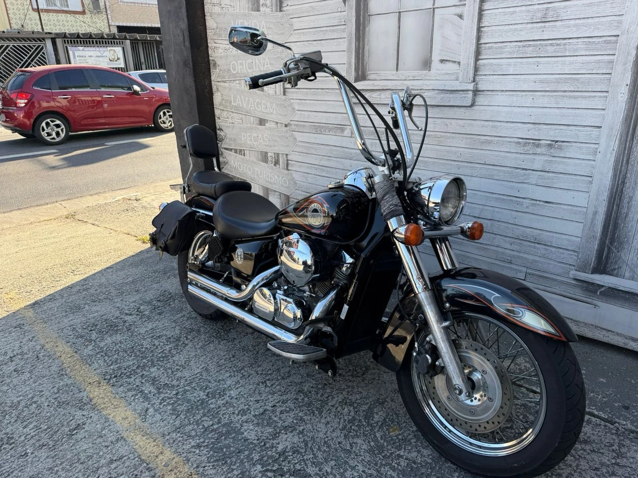 HONDA SHADOW 750