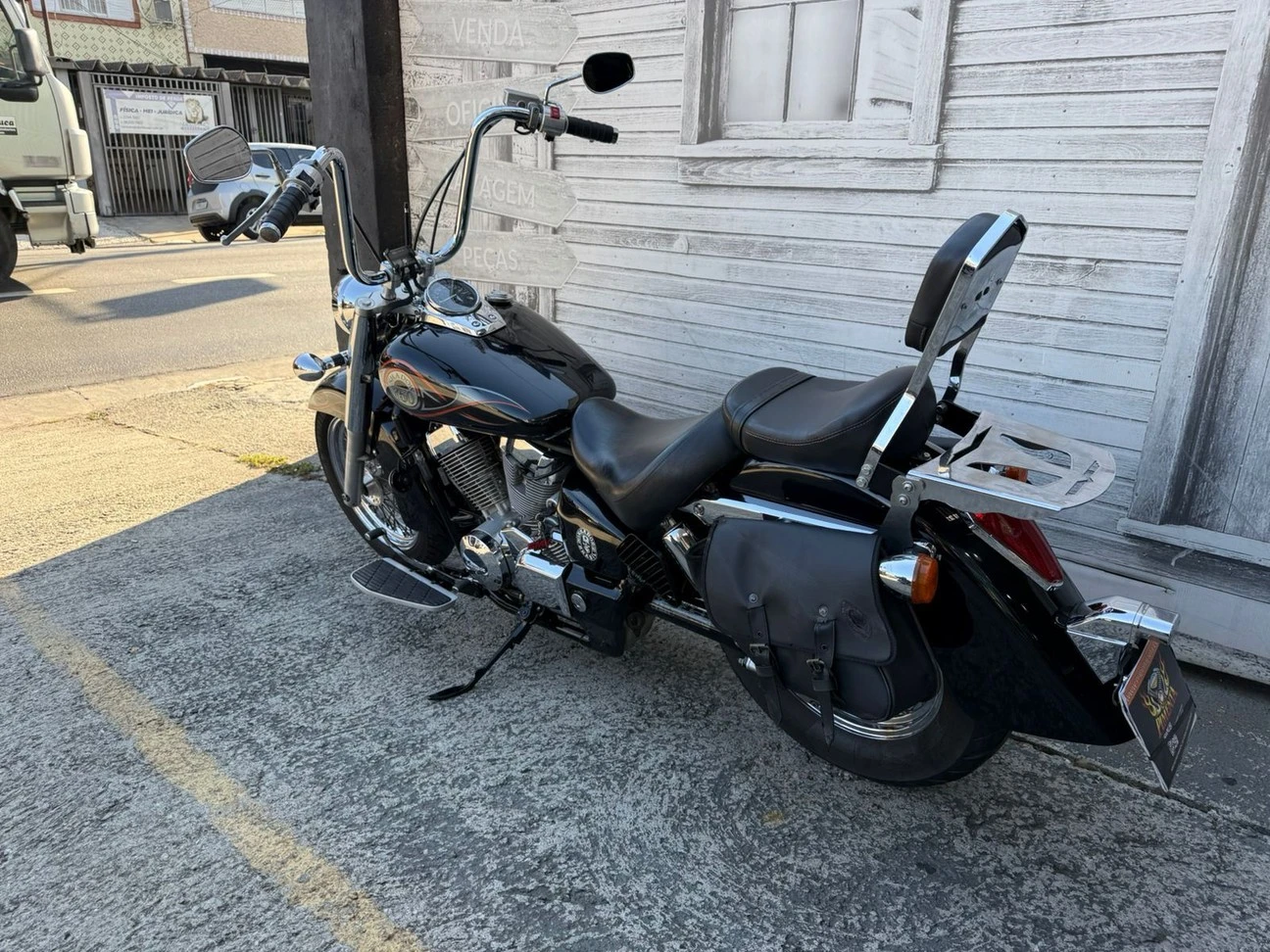 HONDA SHADOW 750