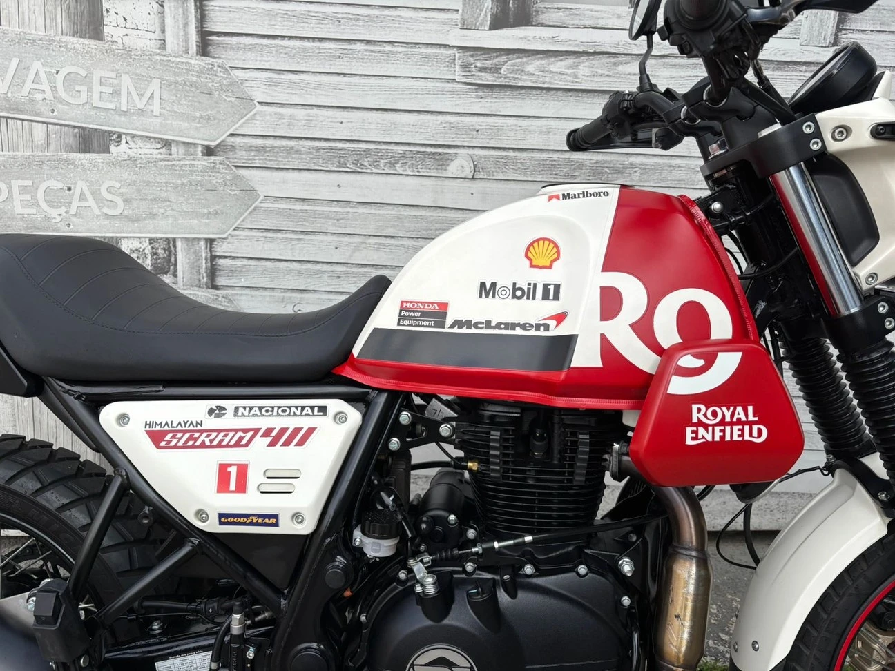 ROYAL ENFIELD SCRAM 411
