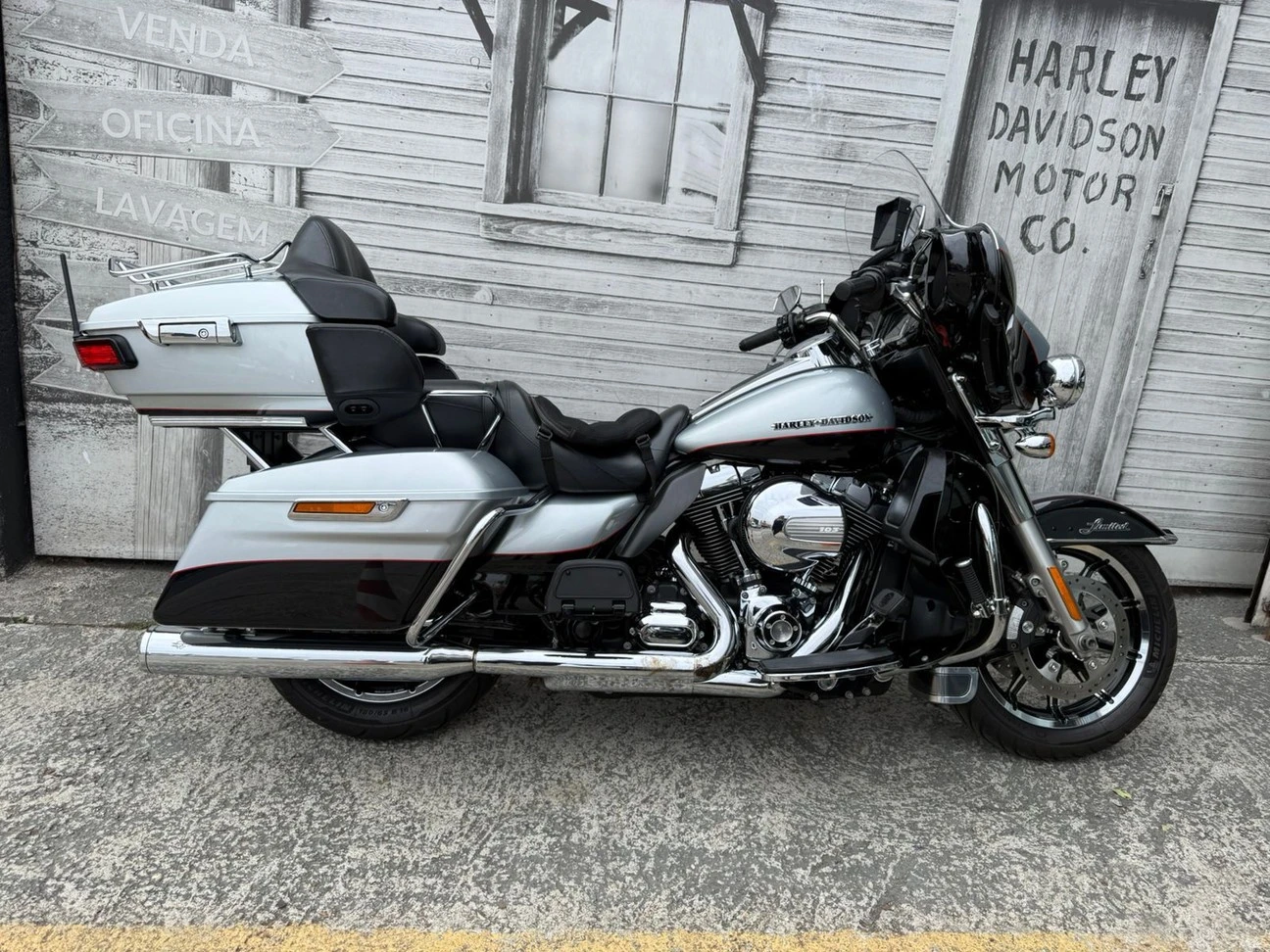 HARLEY-DAVIDSON ULTRA LIMITED