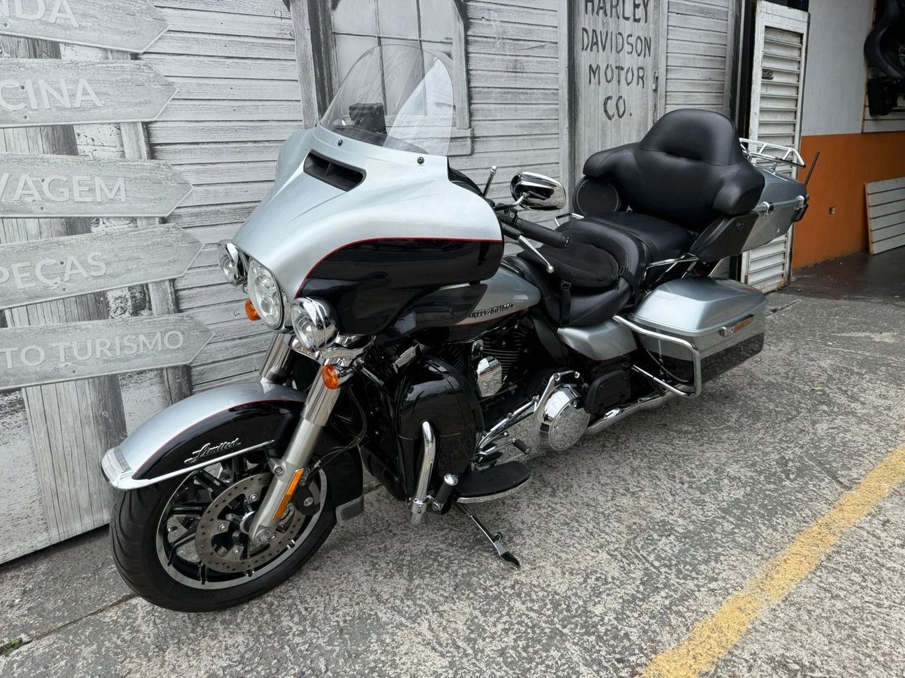 HARLEY-DAVIDSON ULTRA LIMITED