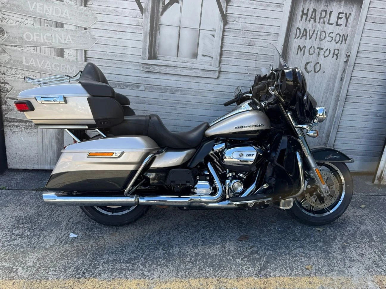 HARLEY-DAVIDSON ULTRA LIMITED