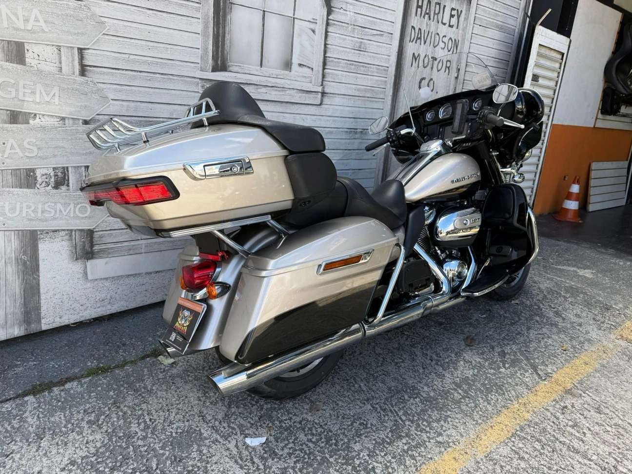 HARLEY-DAVIDSON ULTRA LIMITED