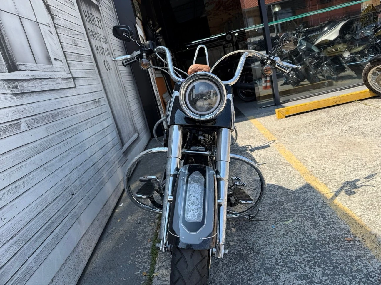 HARLEY-DAVIDSON SOFTAIL DELUXE