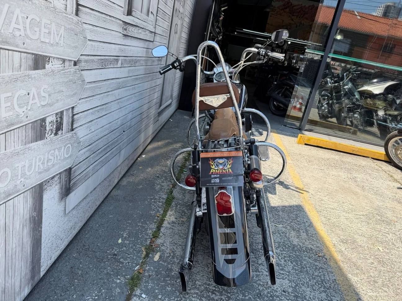 HARLEY-DAVIDSON SOFTAIL DELUXE