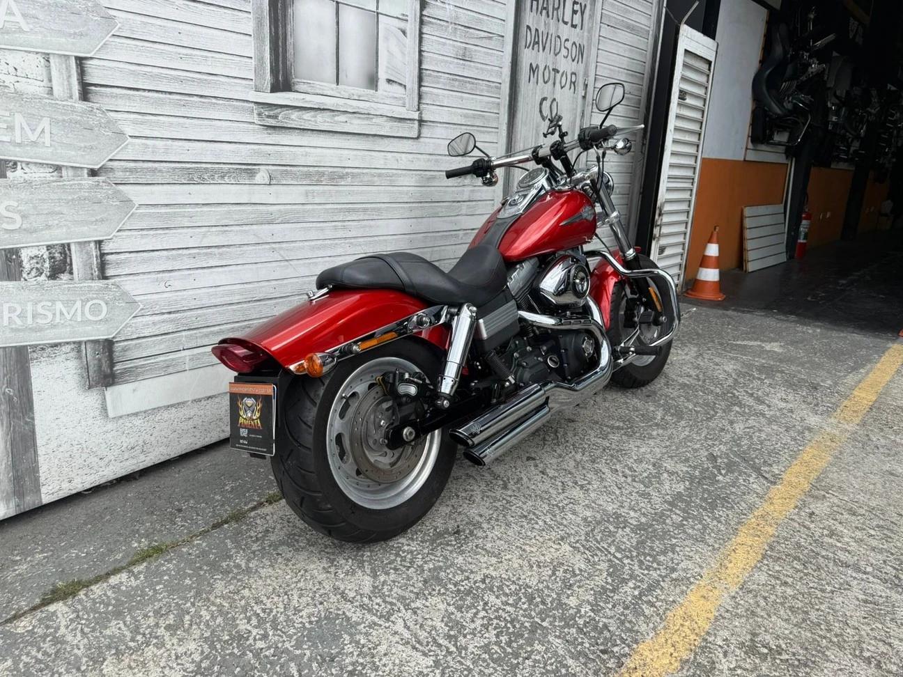 HARLEY-DAVIDSON DYNA FAT BOB