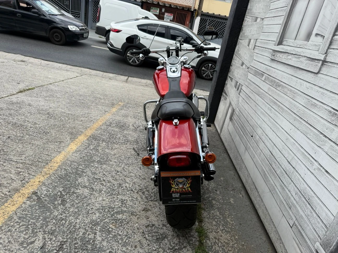 HARLEY-DAVIDSON DYNA FAT BOB