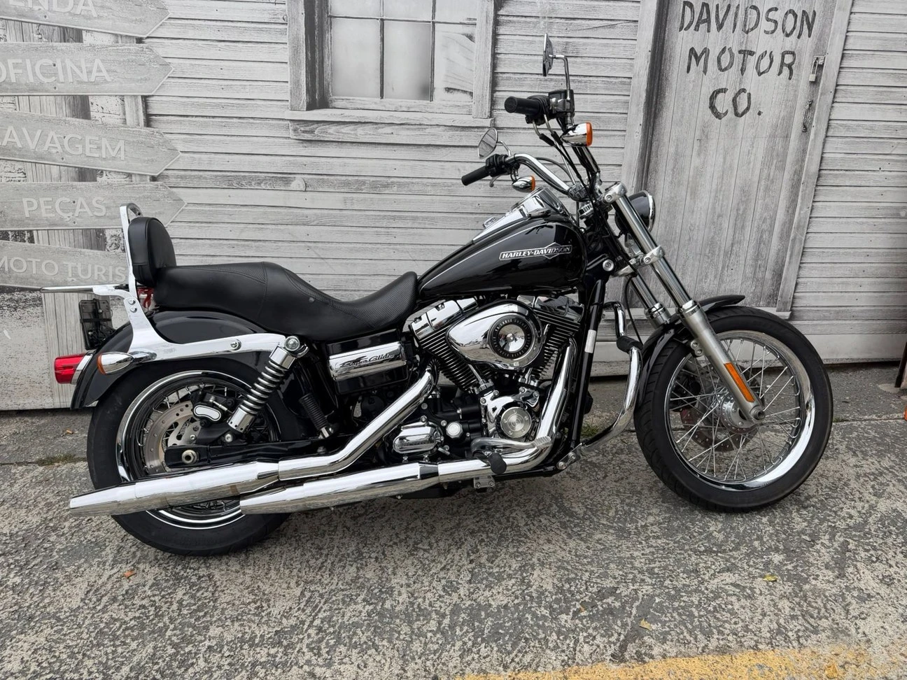 HARLEY-DAVIDSON DYNA SUPER GLIDE CUSTOM