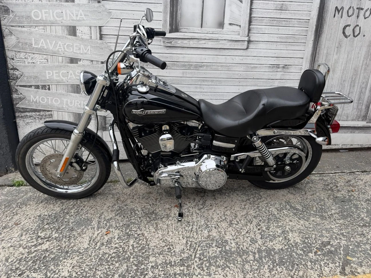 HARLEY-DAVIDSON DYNA SUPER GLIDE CUSTOM