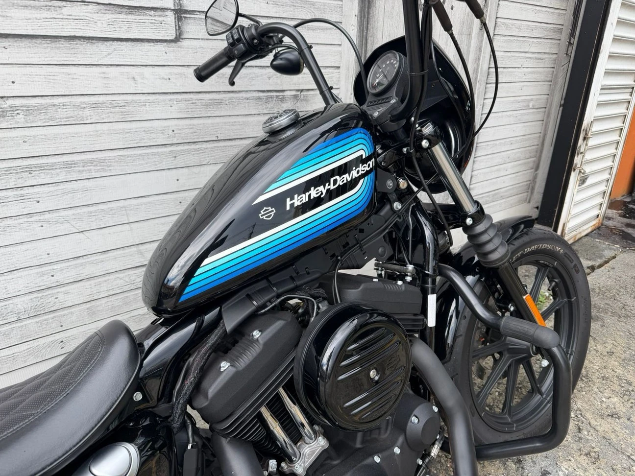 SPORTSTER IRON 1200 