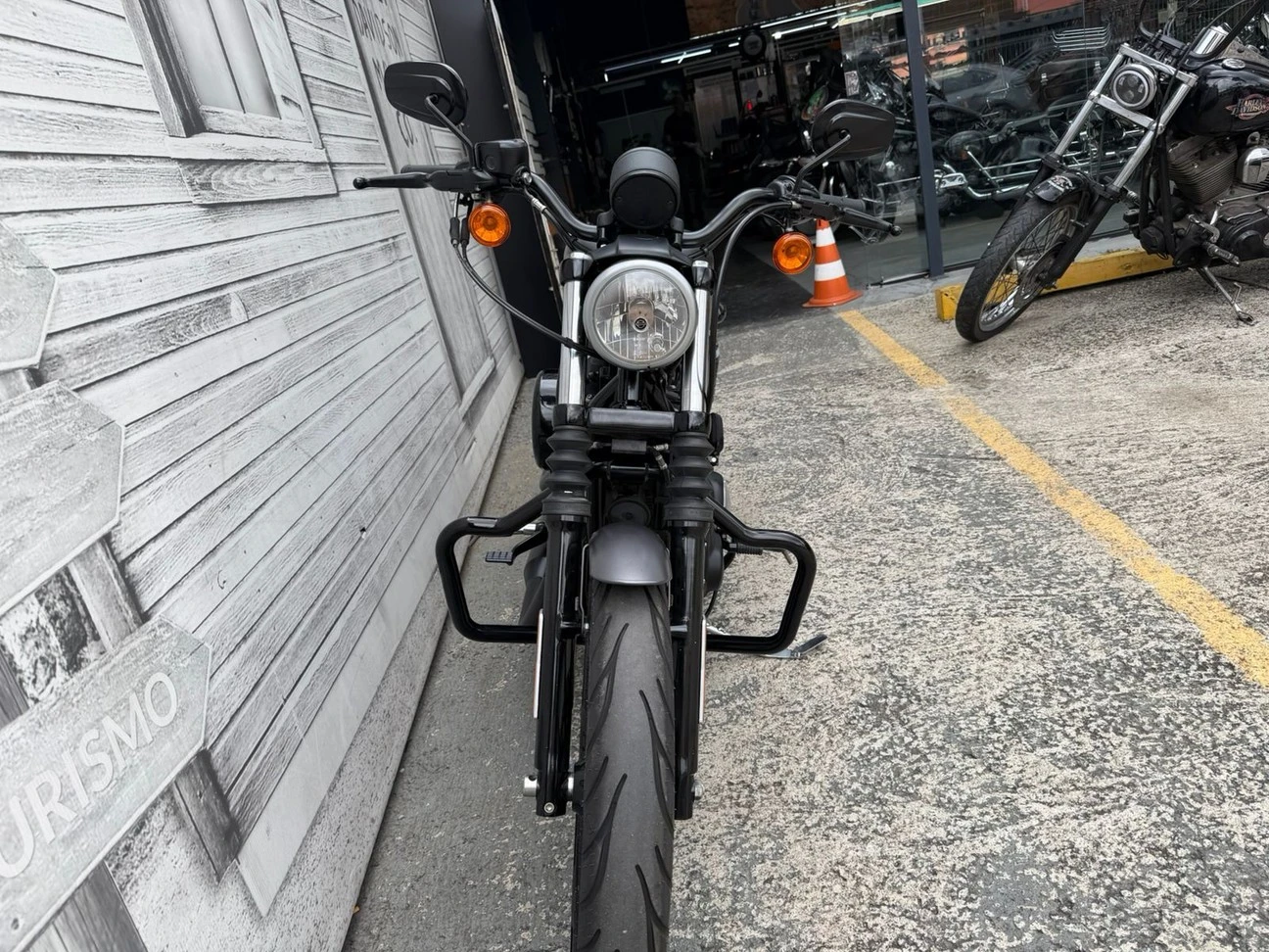 SPORTSTER XL 883 N IRON 