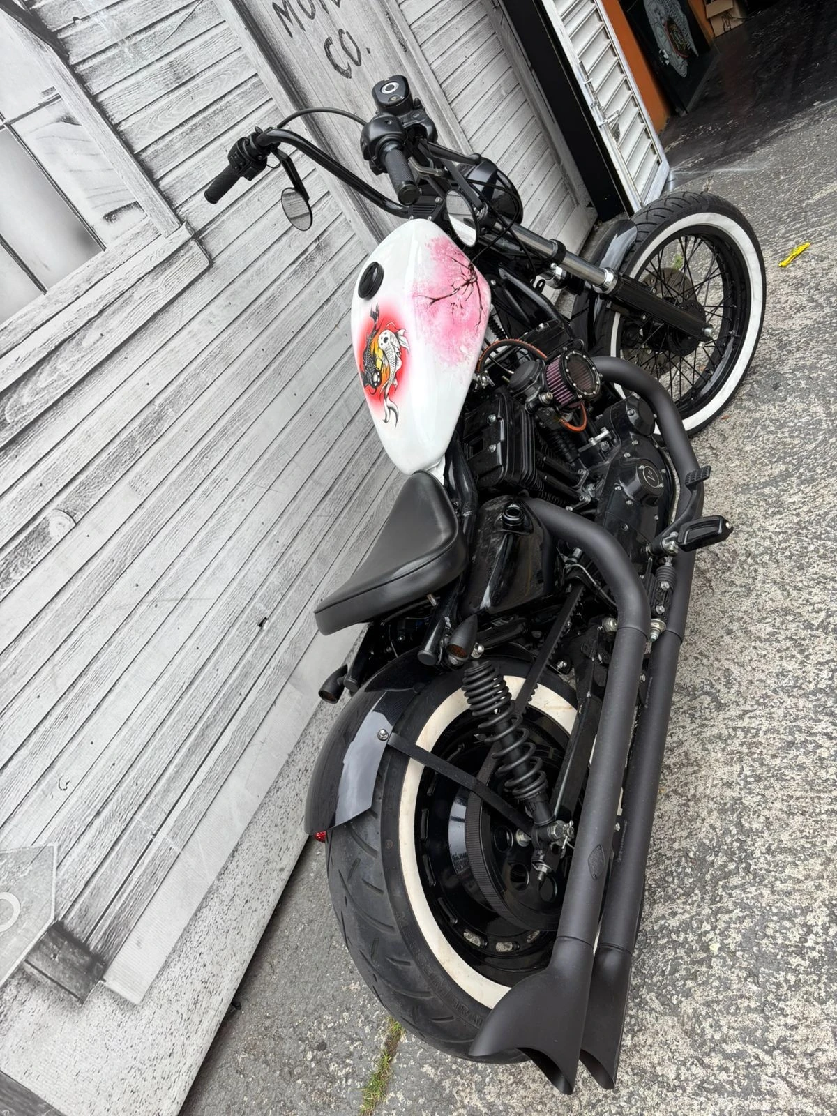 HARLEY-DAVIDSON SPORTSTER XL 883 STANDARD