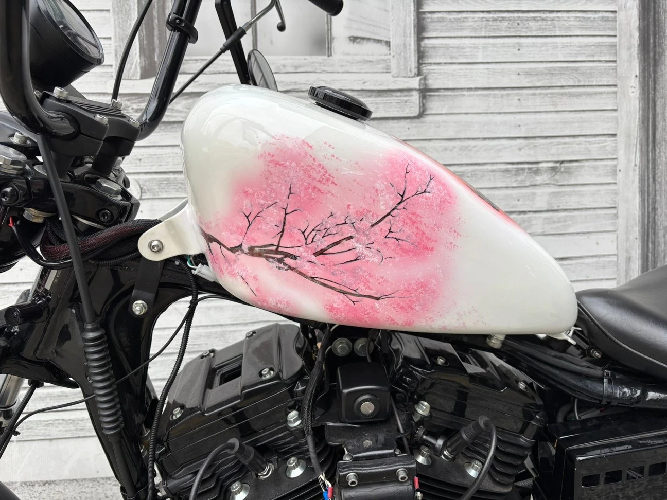 HARLEY-DAVIDSON SPORTSTER XL 883 STANDARD