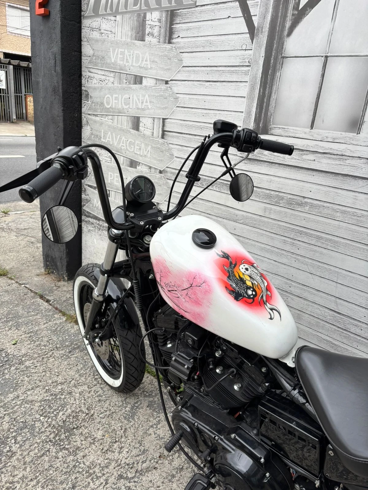 HARLEY-DAVIDSON SPORTSTER XL 883 STANDARD