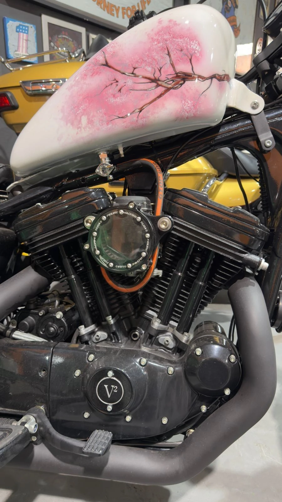 HARLEY-DAVIDSON SPORTSTER XL 883 STANDARD