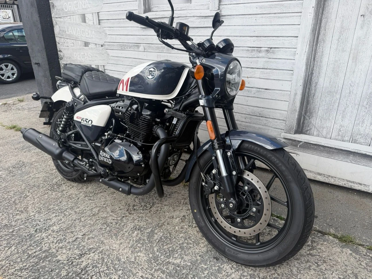 SHOTGUN 650 STENCIL WHITE 