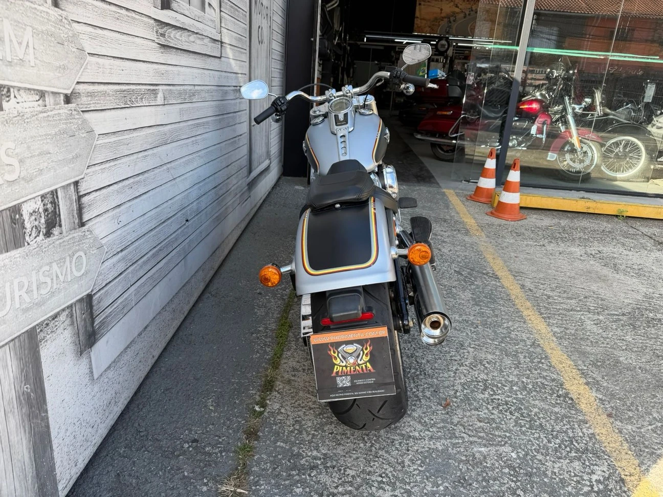 HARLEY-DAVIDSON SOFTAIL FAT BOY