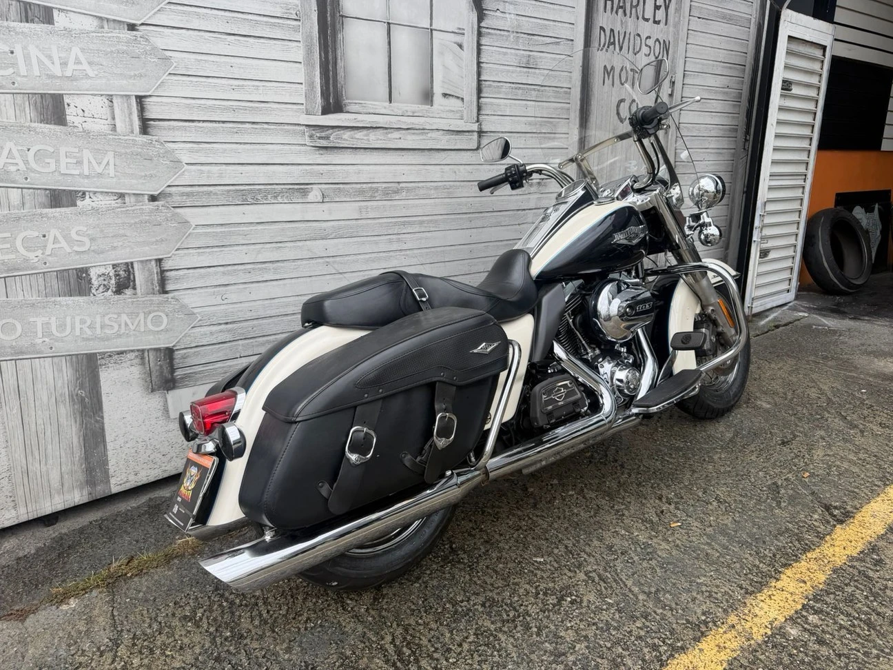 ROAD KING CLASSIC 