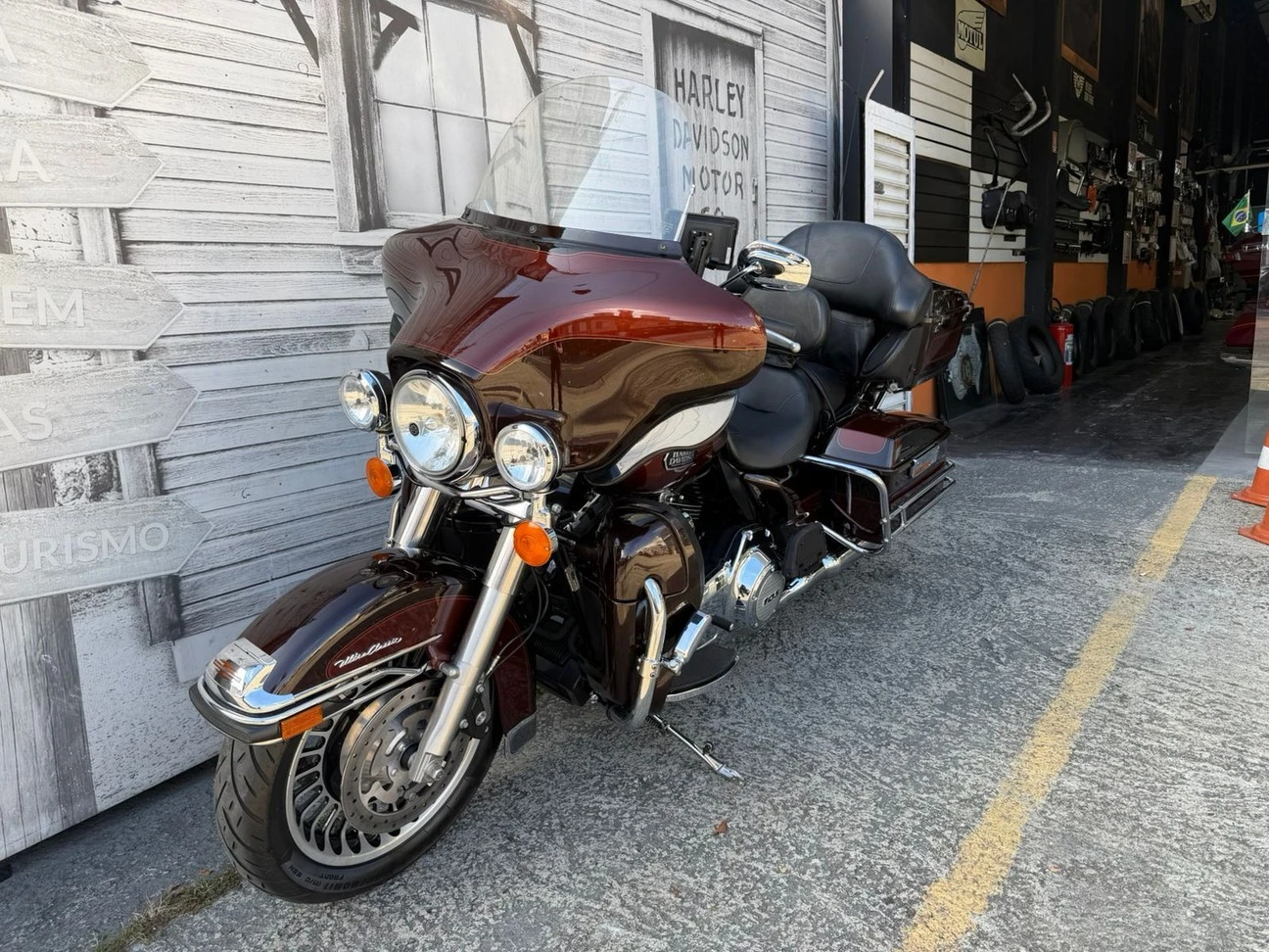 ULTRA ELECTRA GLIDE CLASSIC 