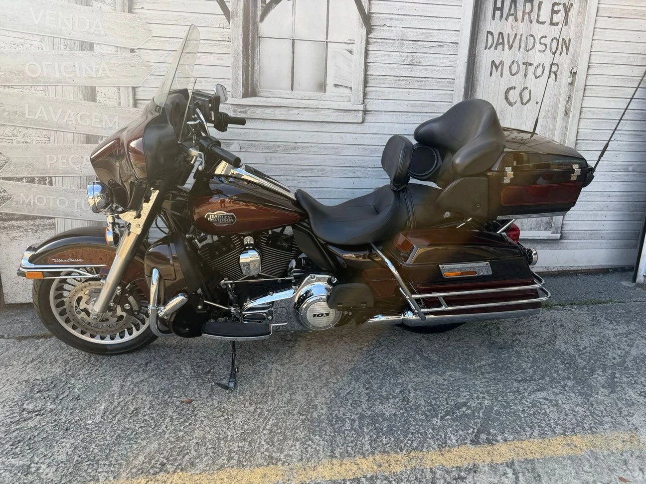 ULTRA ELECTRA GLIDE CLASSIC 