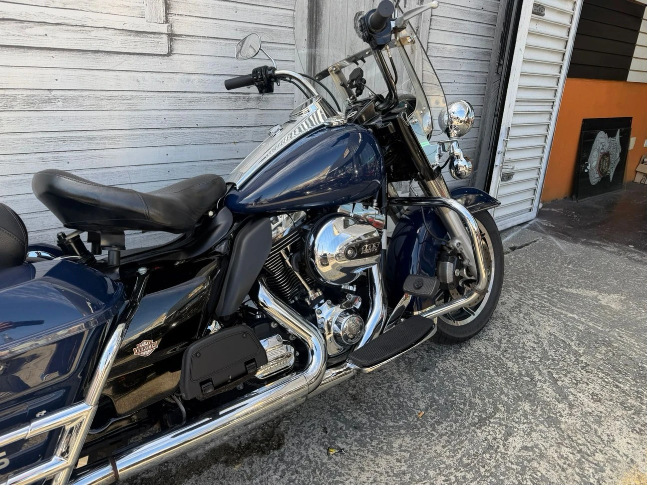 ROAD KING POLICE FLHP 