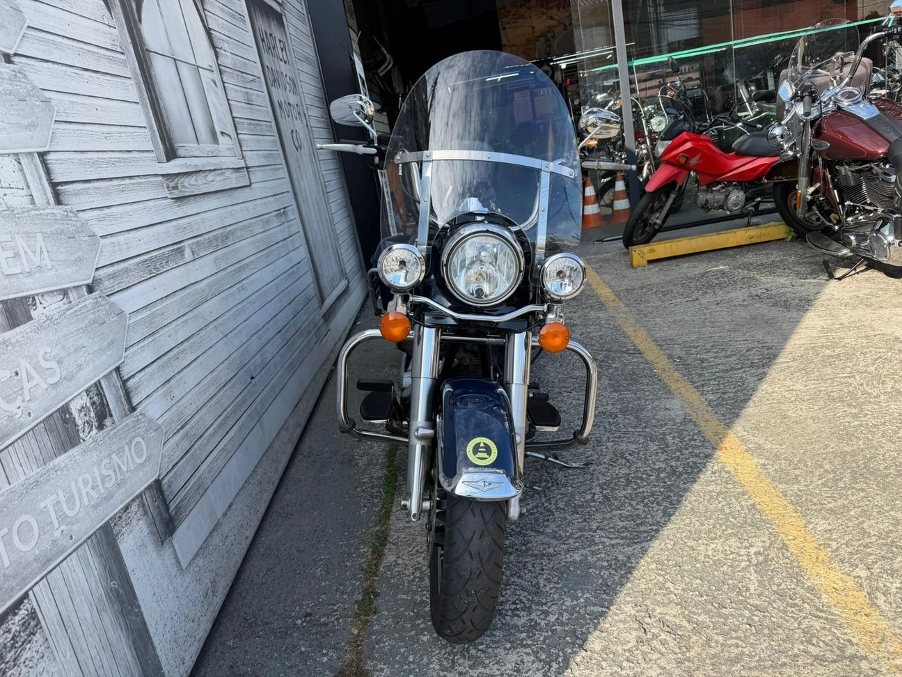 ROAD KING POLICE FLHP 