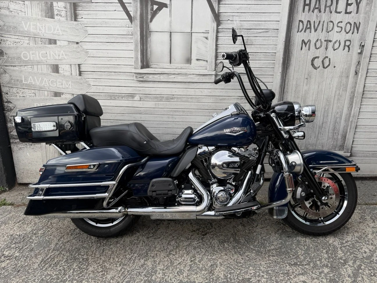 ROAD KING POLICE FLHP 