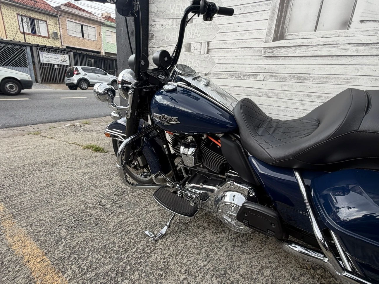 ROAD KING POLICE FLHP 