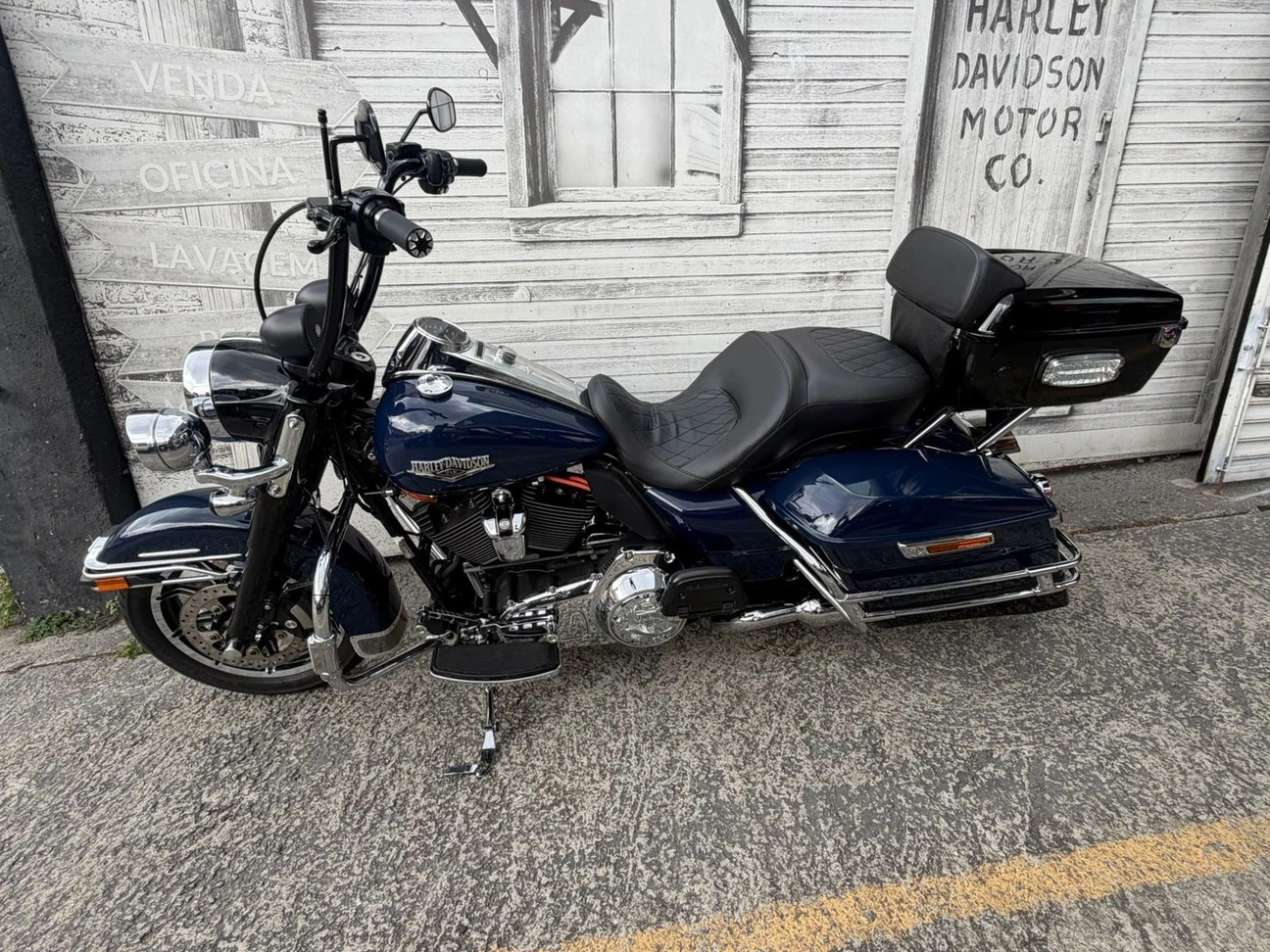 ROAD KING POLICE FLHP 